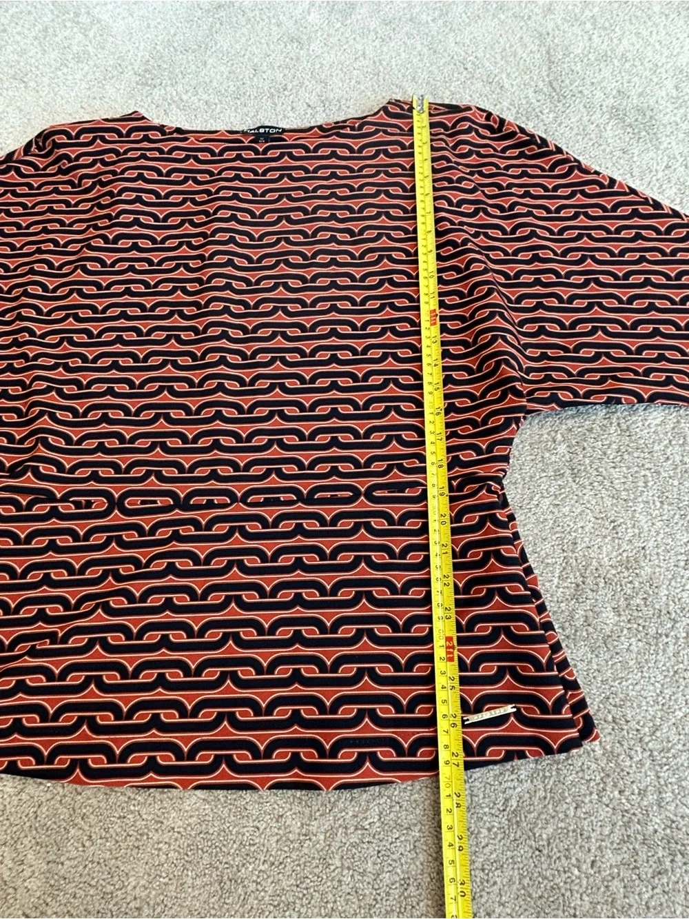 Halston Women's Printed Commuter Dolman-Sleeve Top blouse Sz L NWOT - Picture 6 of 12